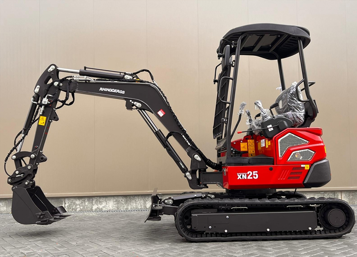 Escavatore XN25C.jpg
